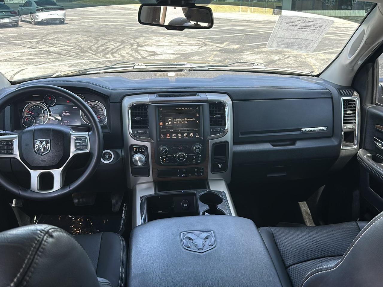 RAM 1500 Laramie Crew Cab 2WD 2015