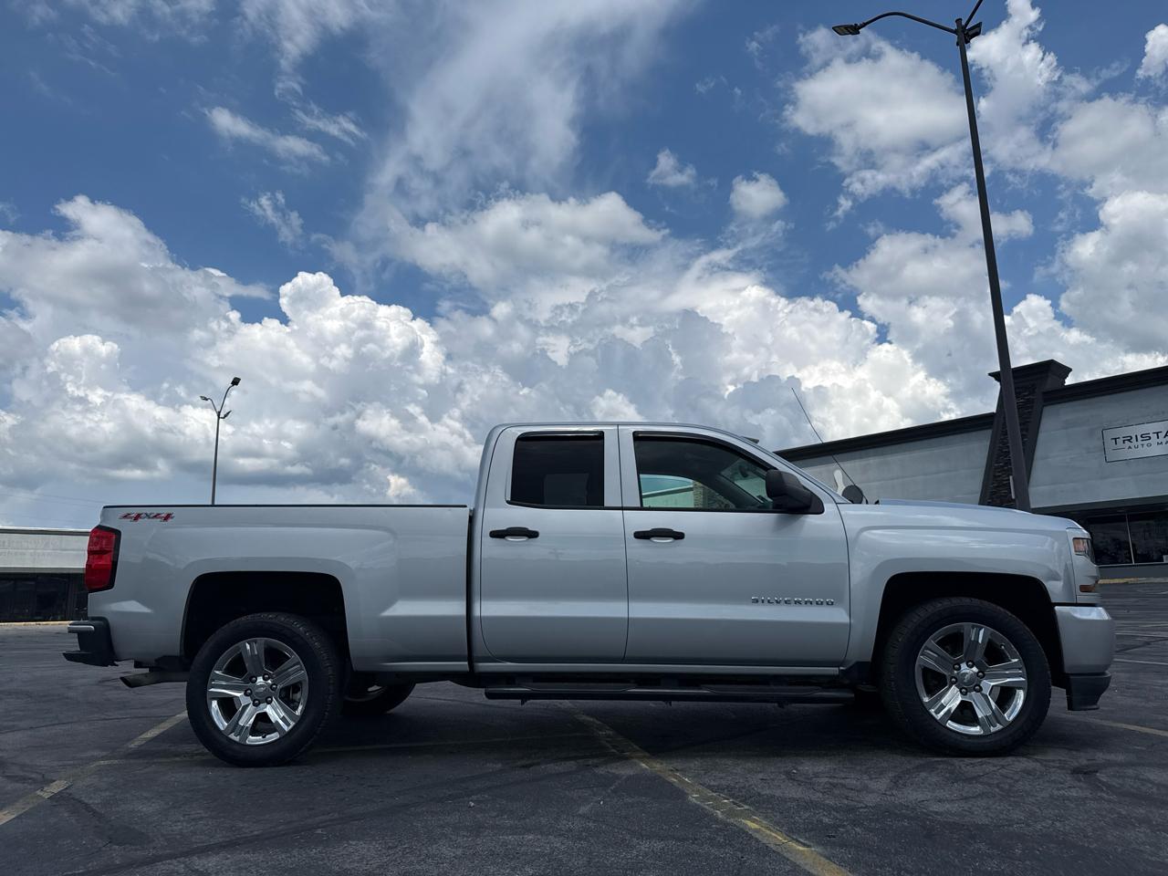 Chevrolet Silverado 1500 Work Truck Double Cab 2WD 2017