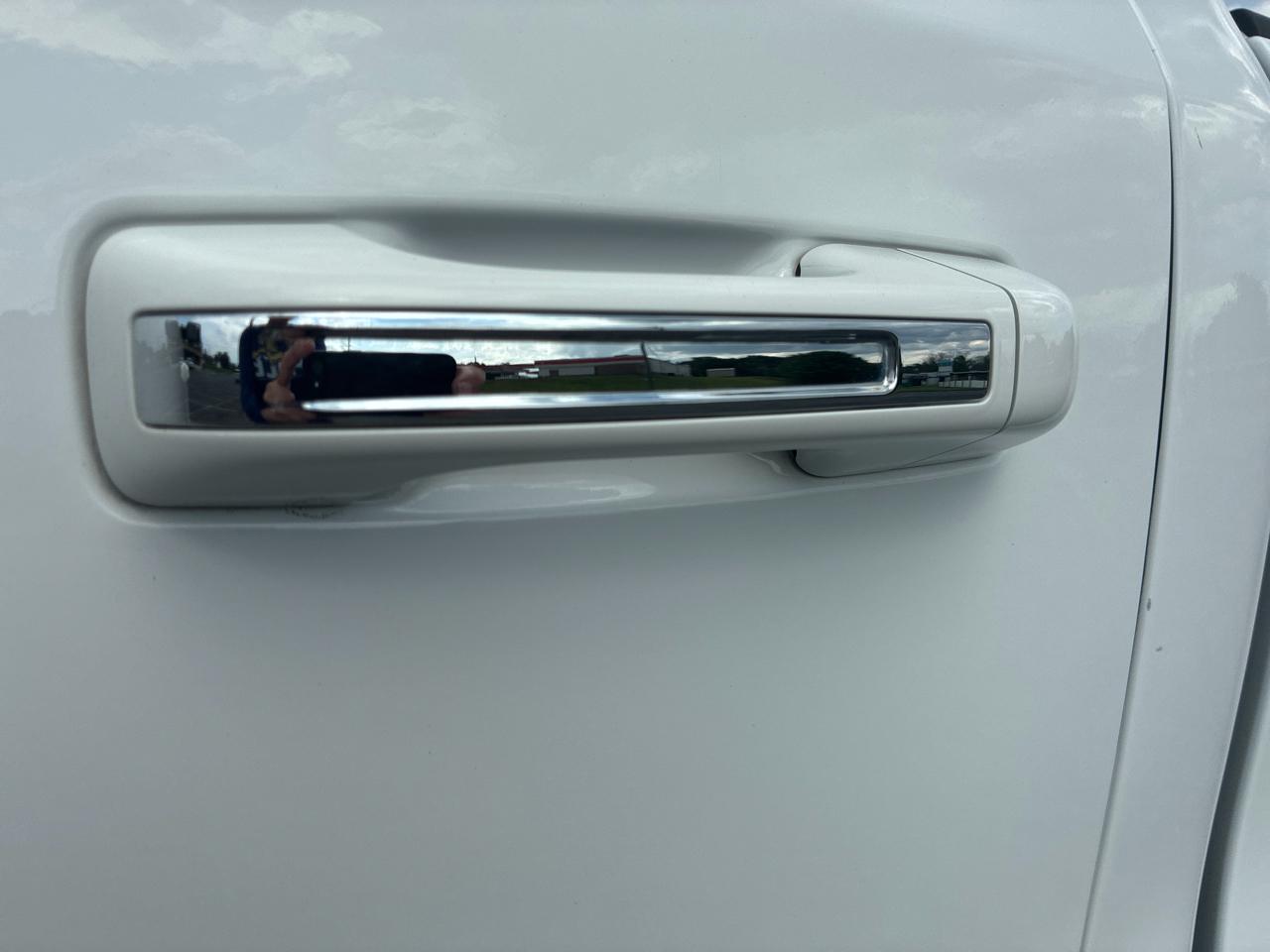 RAM 1500 Big Horn Crew Cab SWB 4WD 2019