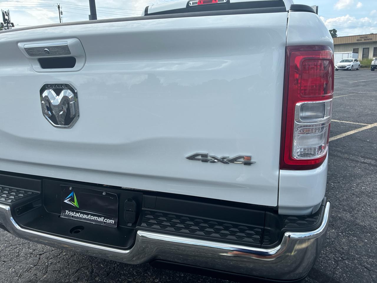 RAM 1500 Big Horn Crew Cab SWB 4WD 2019