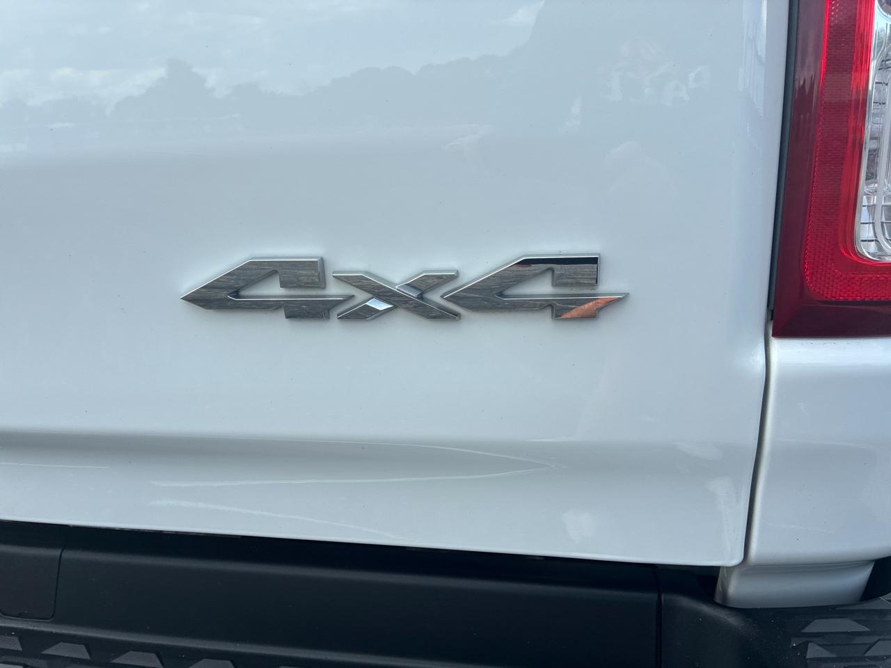 RAM 1500 Big Horn Crew Cab SWB 4WD 2019