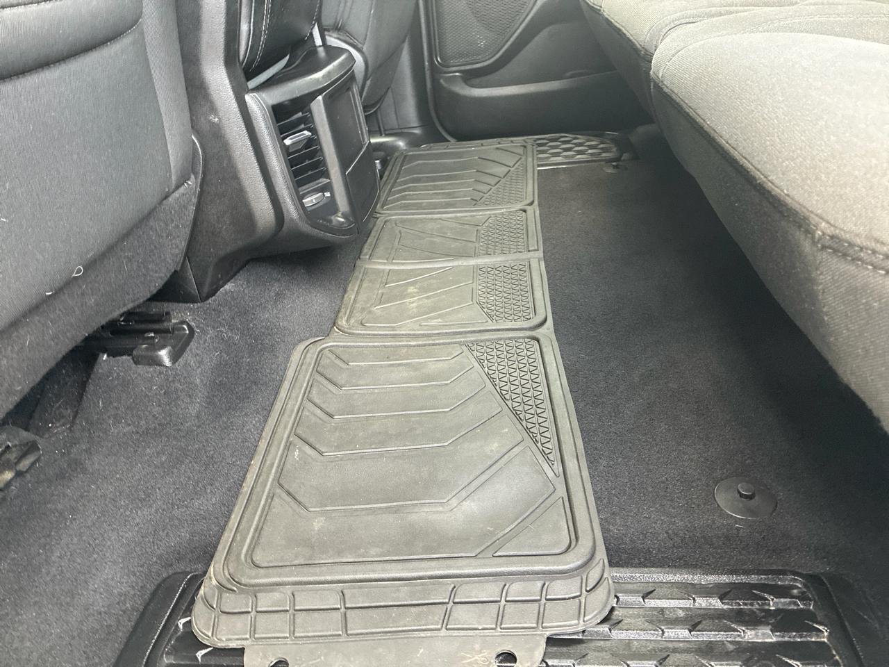 RAM 1500 Big Horn Crew Cab SWB 4WD 2019