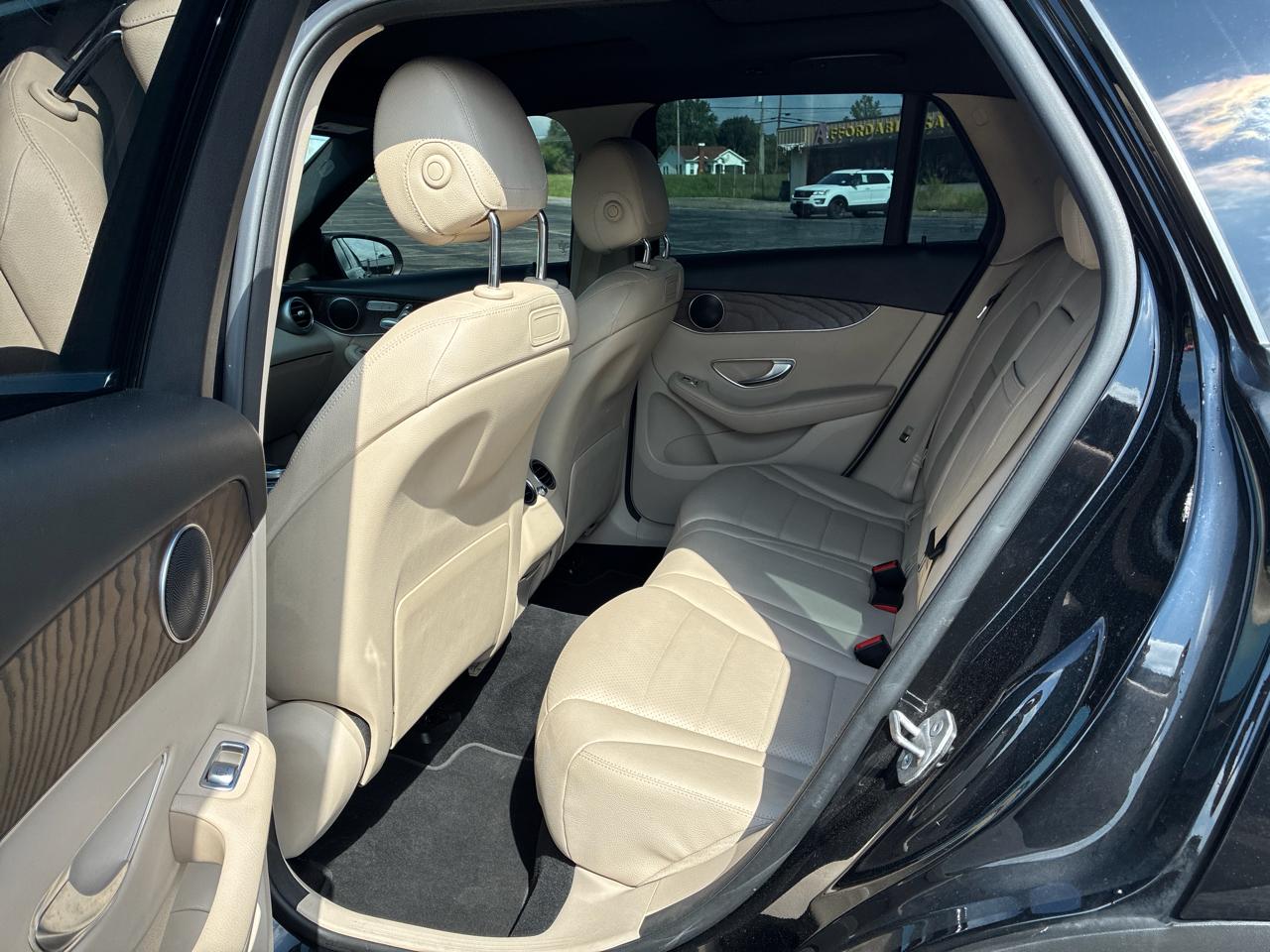 Mercedes-Benz GLC-Class GLC300 4MATIC 2018