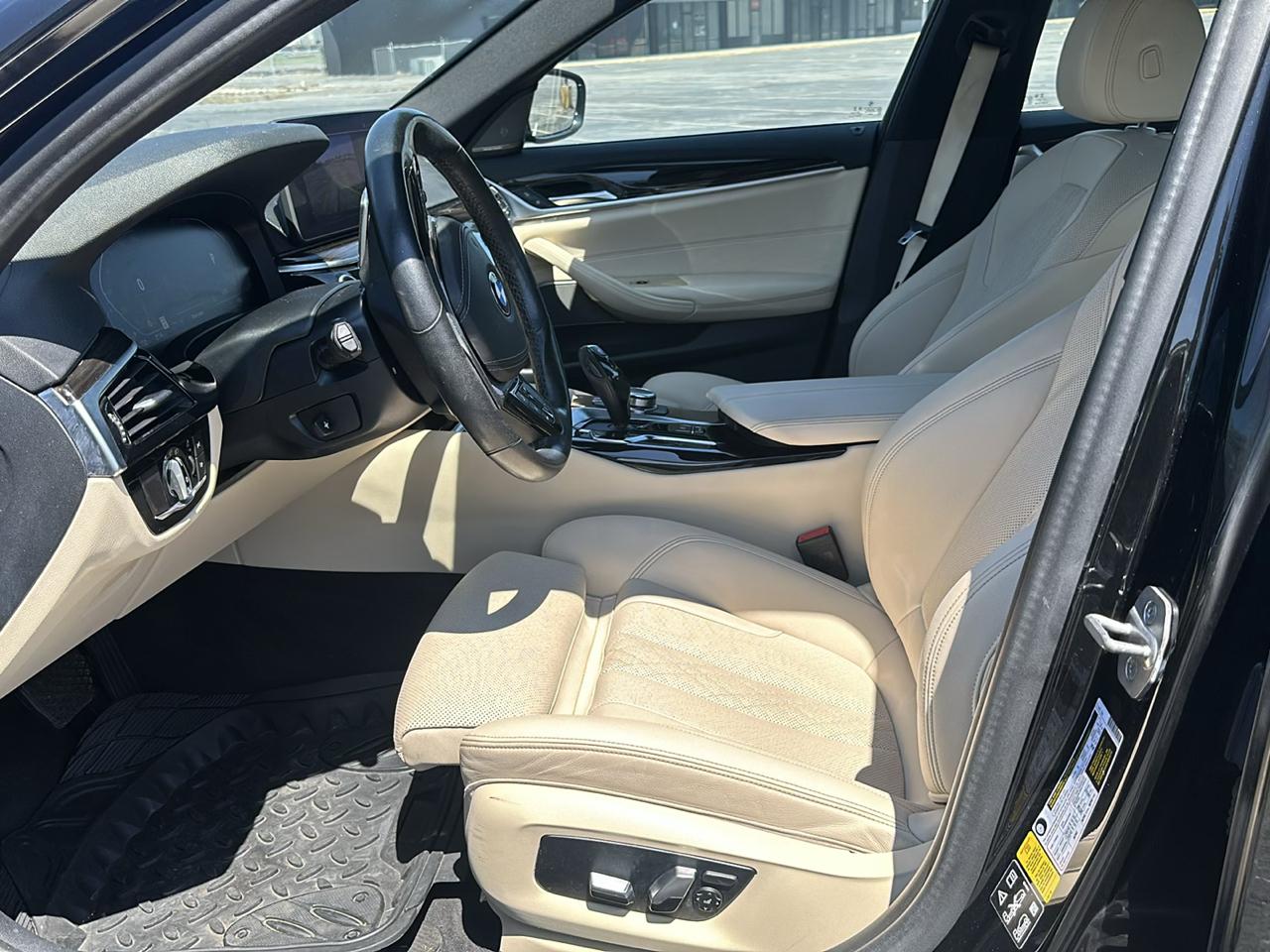 BMW 5 Series 530i xDrive Sedan 2022