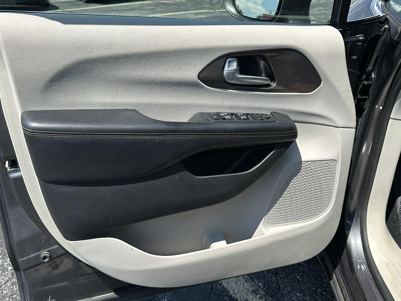 Chrysler Pacifica Touring L Plus 2018
