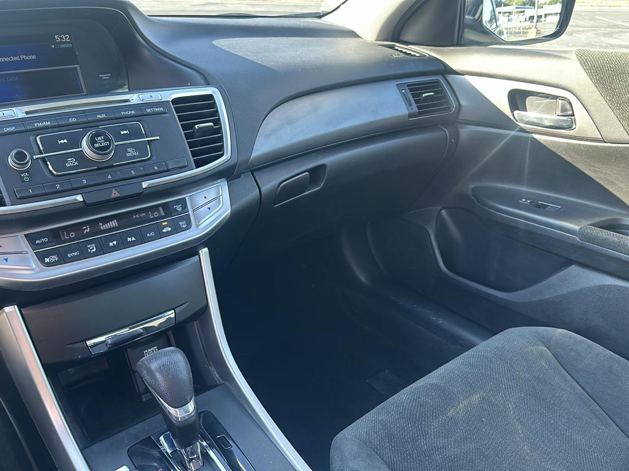 Honda Accord LX Sedan CVT 2013