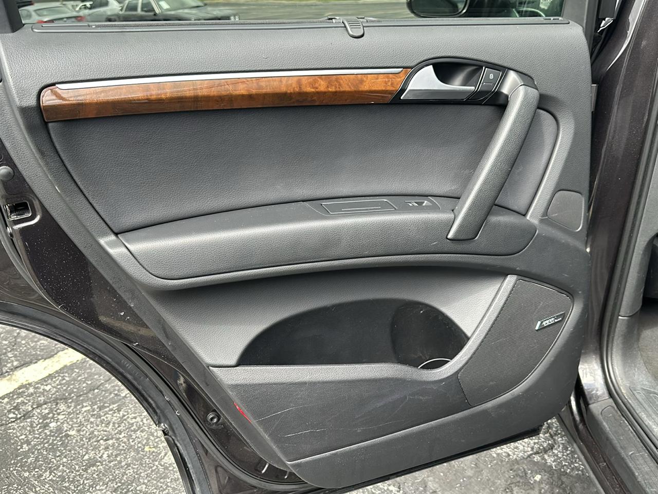 Audi Q7 3.0T Premium Plus quattro 2015