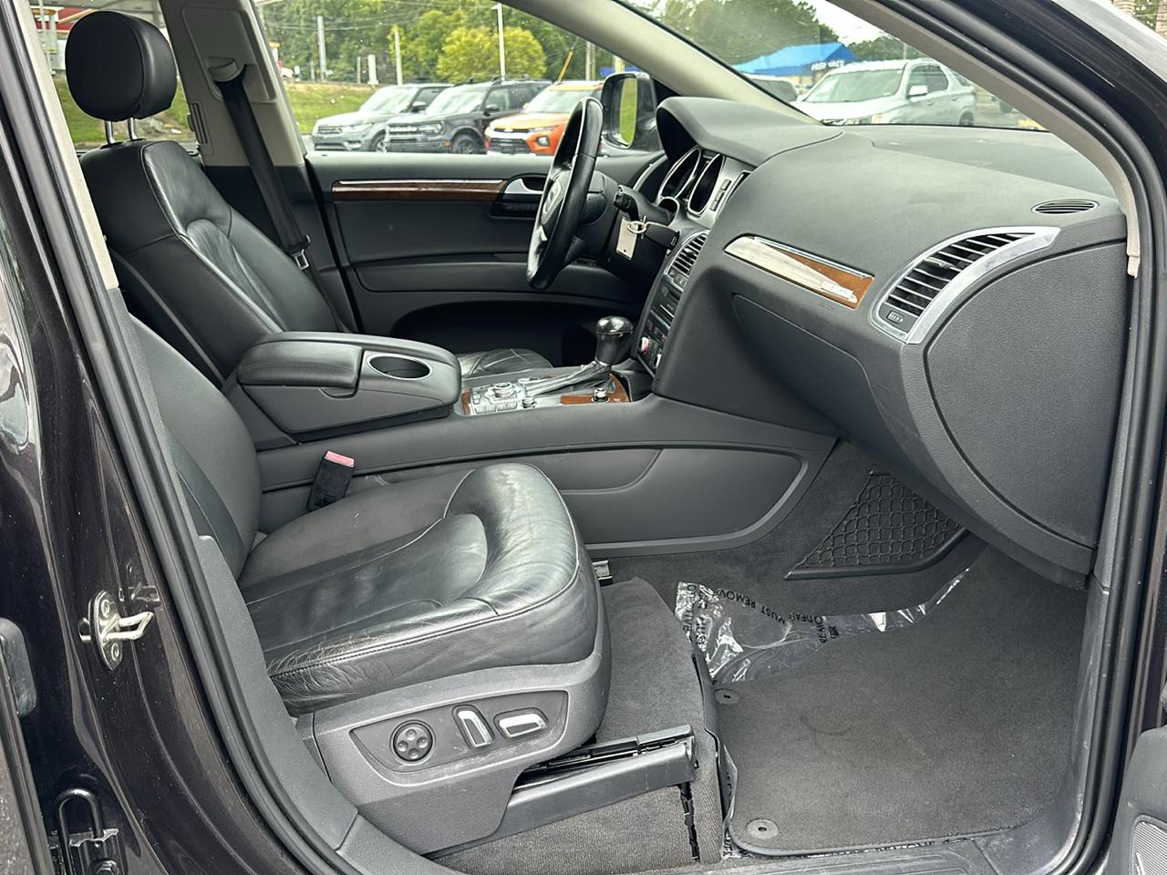 Audi Q7 3.0T Premium Plus quattro 2015