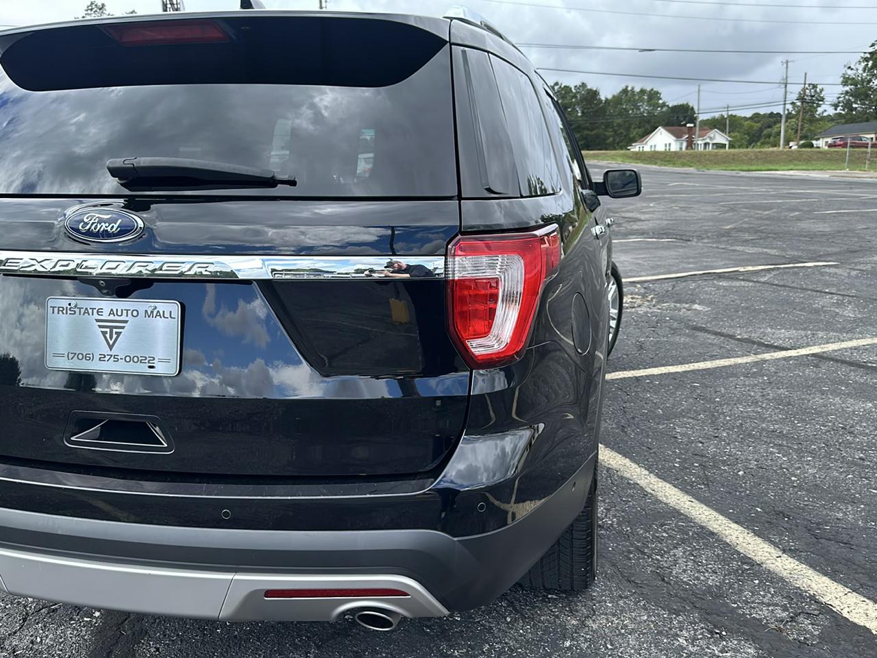 Ford Explorer Limited FWD 2017