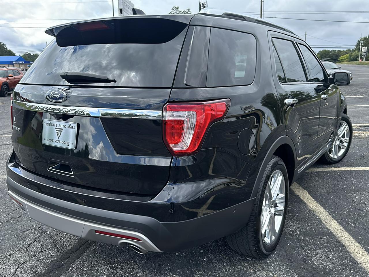 Ford Explorer Limited FWD 2017