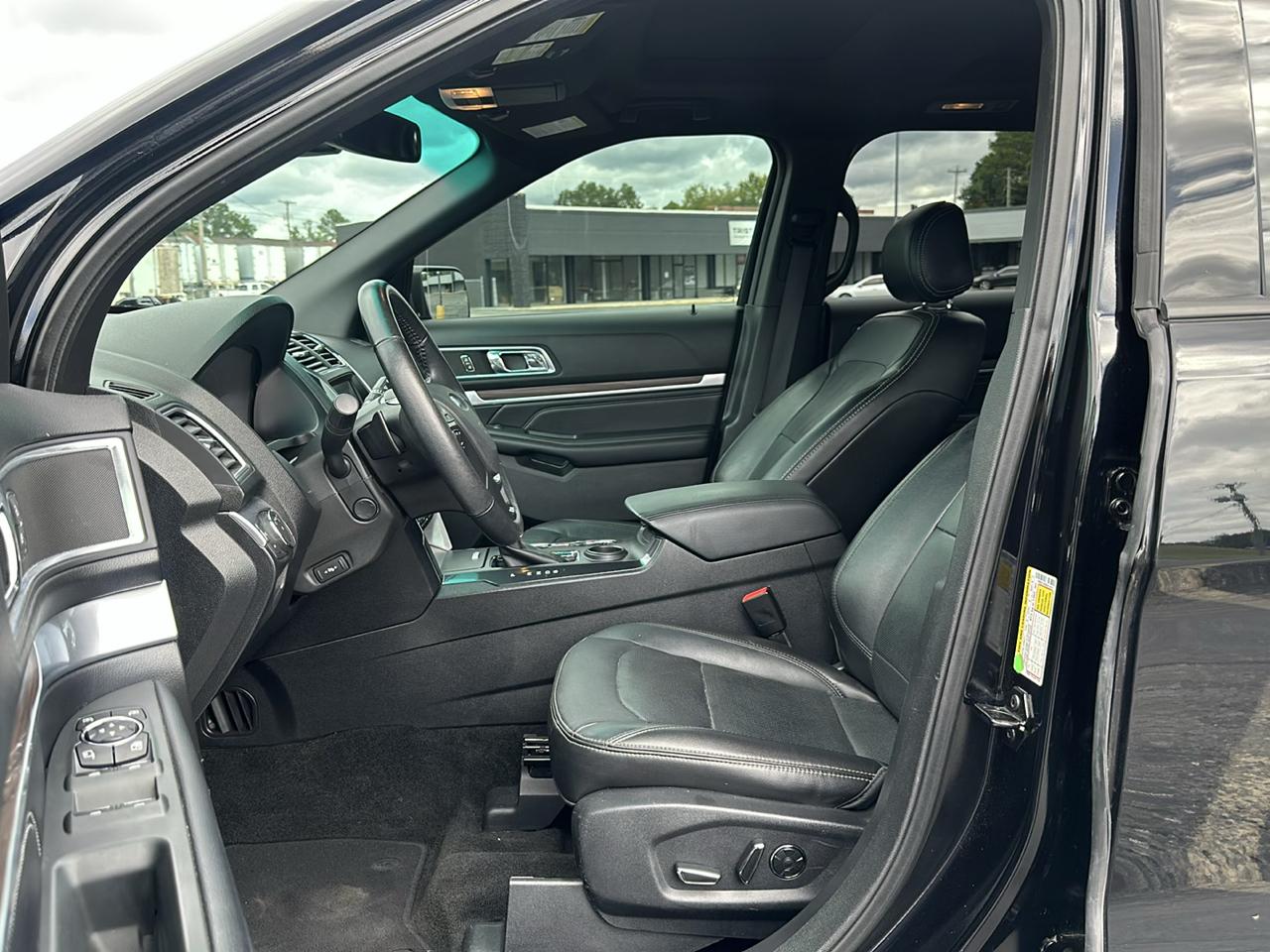 Ford Explorer Limited FWD 2017