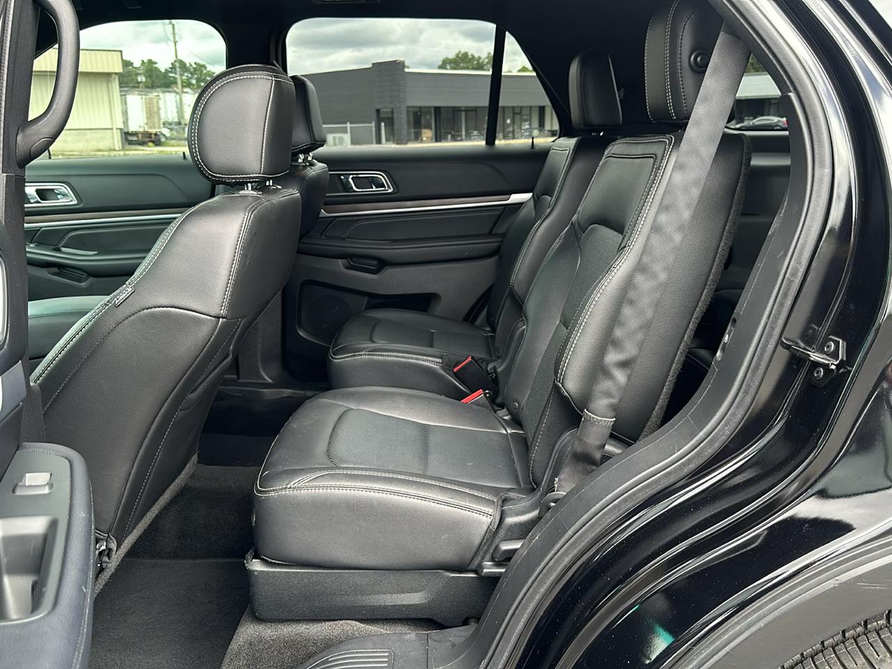 Ford Explorer Limited FWD 2017