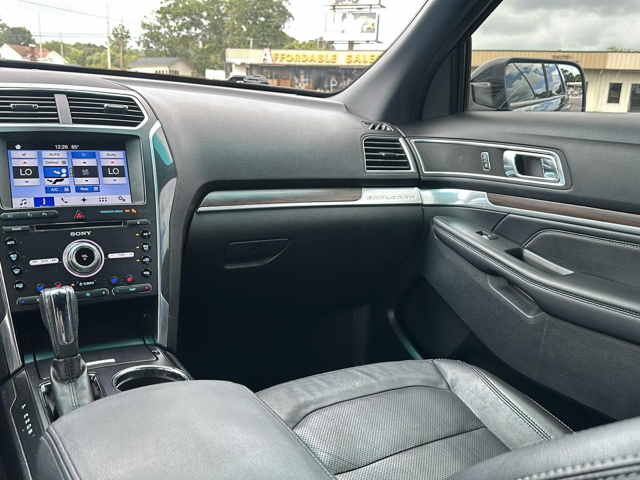 Ford Explorer Limited FWD 2017