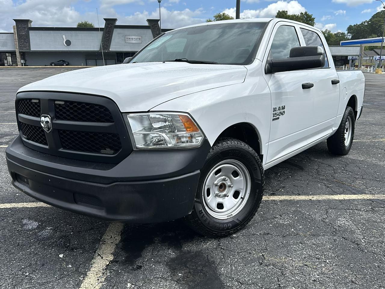 RAM 1500 Classic Tradesman Crew Cab SWB 2WD 2021