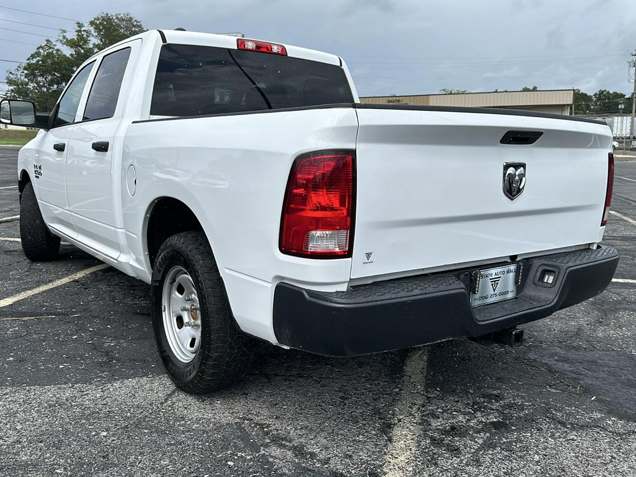 RAM 1500 Classic Tradesman Crew Cab SWB 2WD 2021