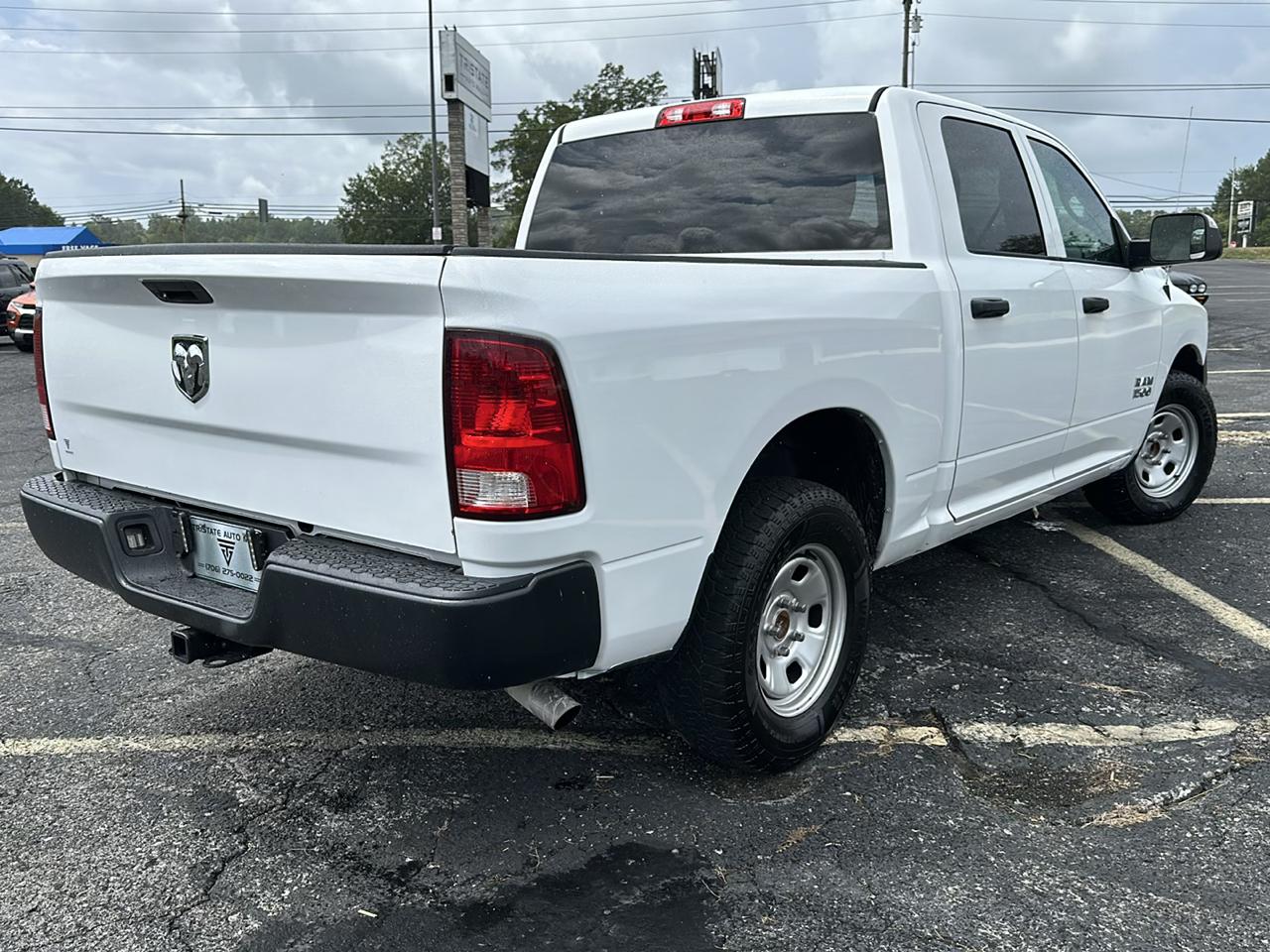 RAM 1500 Classic Tradesman Crew Cab SWB 2WD 2021