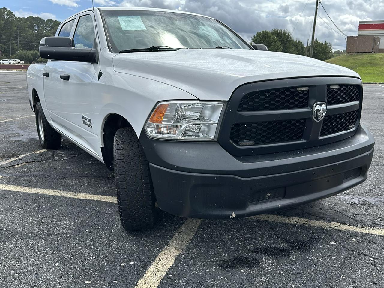 RAM 1500 Classic Tradesman Crew Cab SWB 2WD 2021