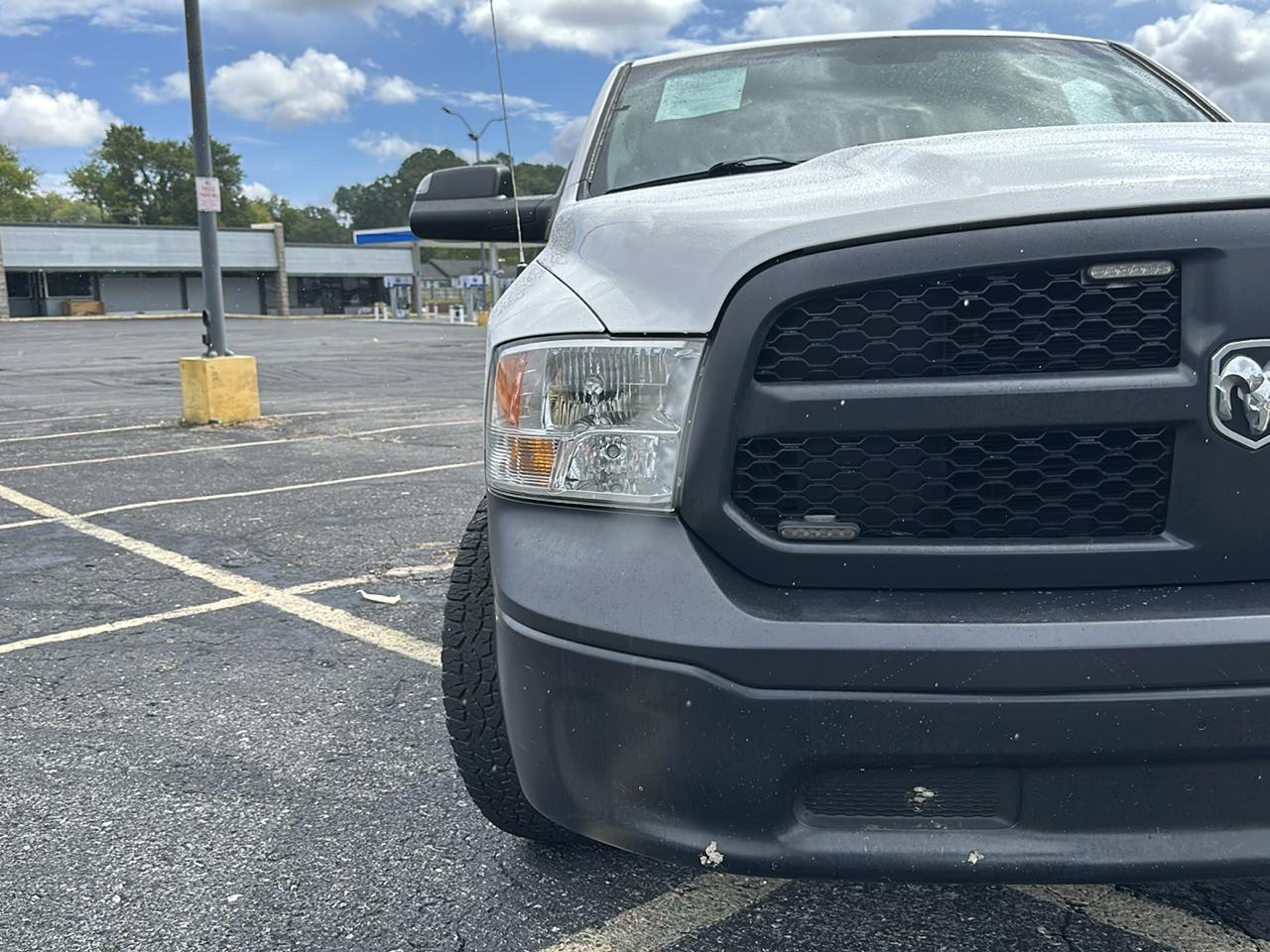 RAM 1500 Classic Tradesman Crew Cab SWB 2WD 2021