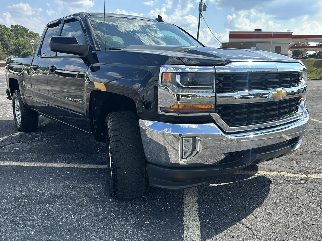 Chevrolet Silverado 1500 LT Double Cab 4WD 2017