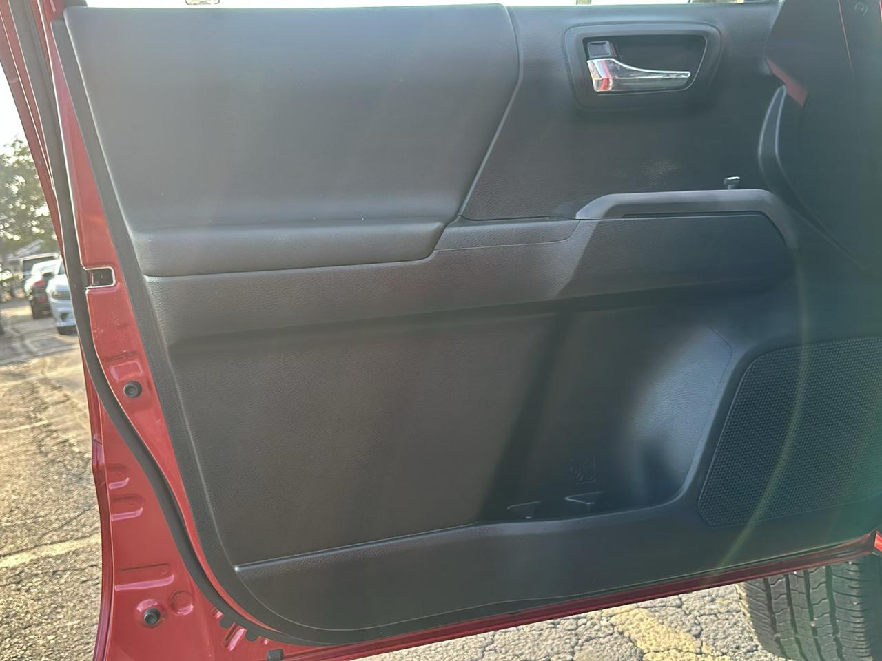 Toyota Tacoma SR5 Double Cab Long Bed V6 6AT 4WD 2017
