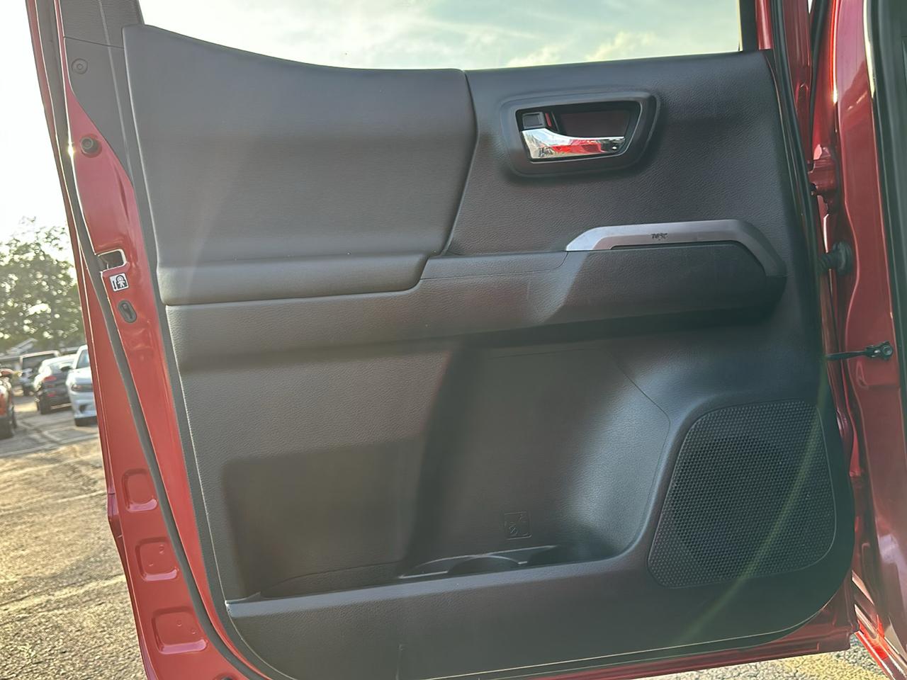 Toyota Tacoma SR5 Double Cab Long Bed V6 6AT 4WD 2017