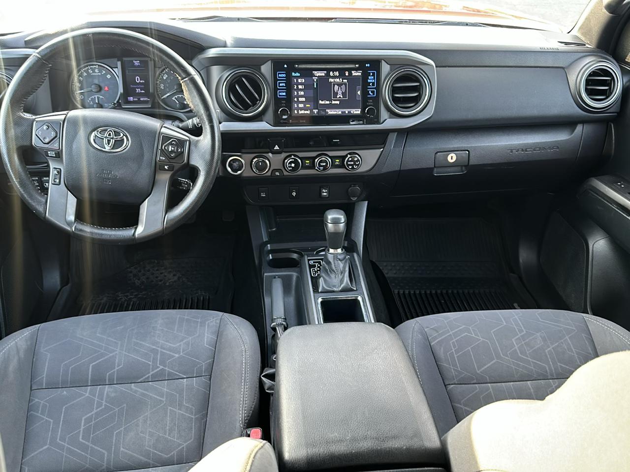 Toyota Tacoma SR5 Double Cab Long Bed V6 6AT 4WD 2017