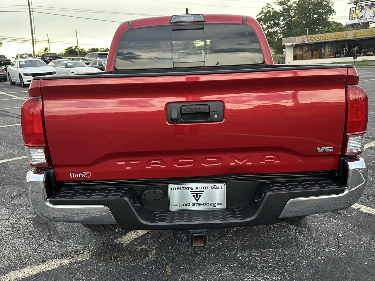 Toyota Tacoma photo 27