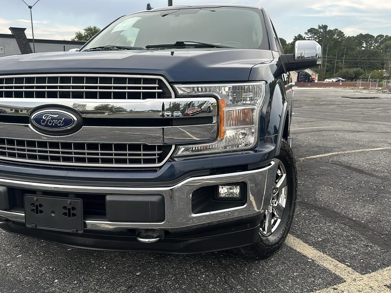Ford F-150 4WD SuperCab 145" Lariat 2018