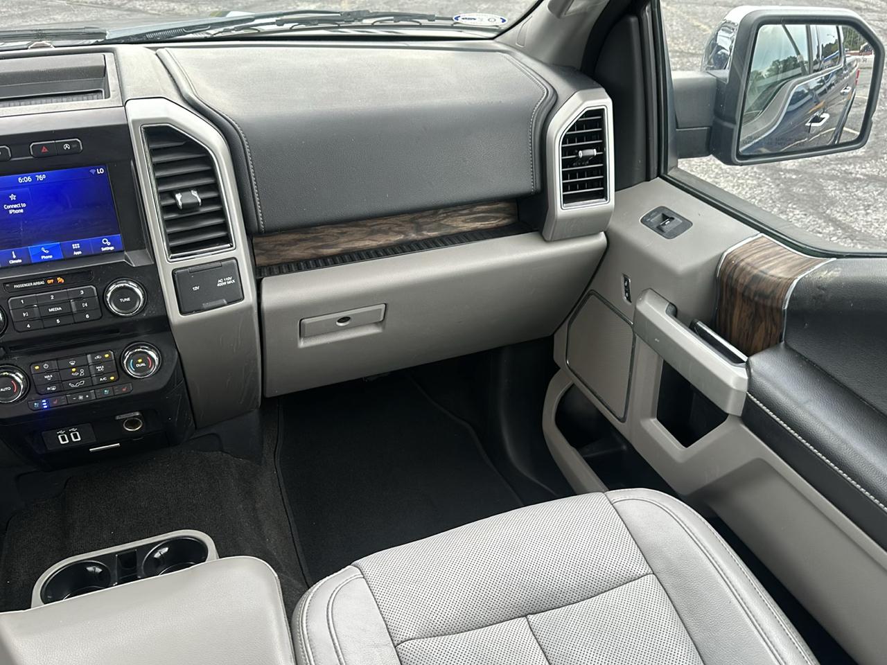 Ford F-150 4WD SuperCab 145" Lariat 2018