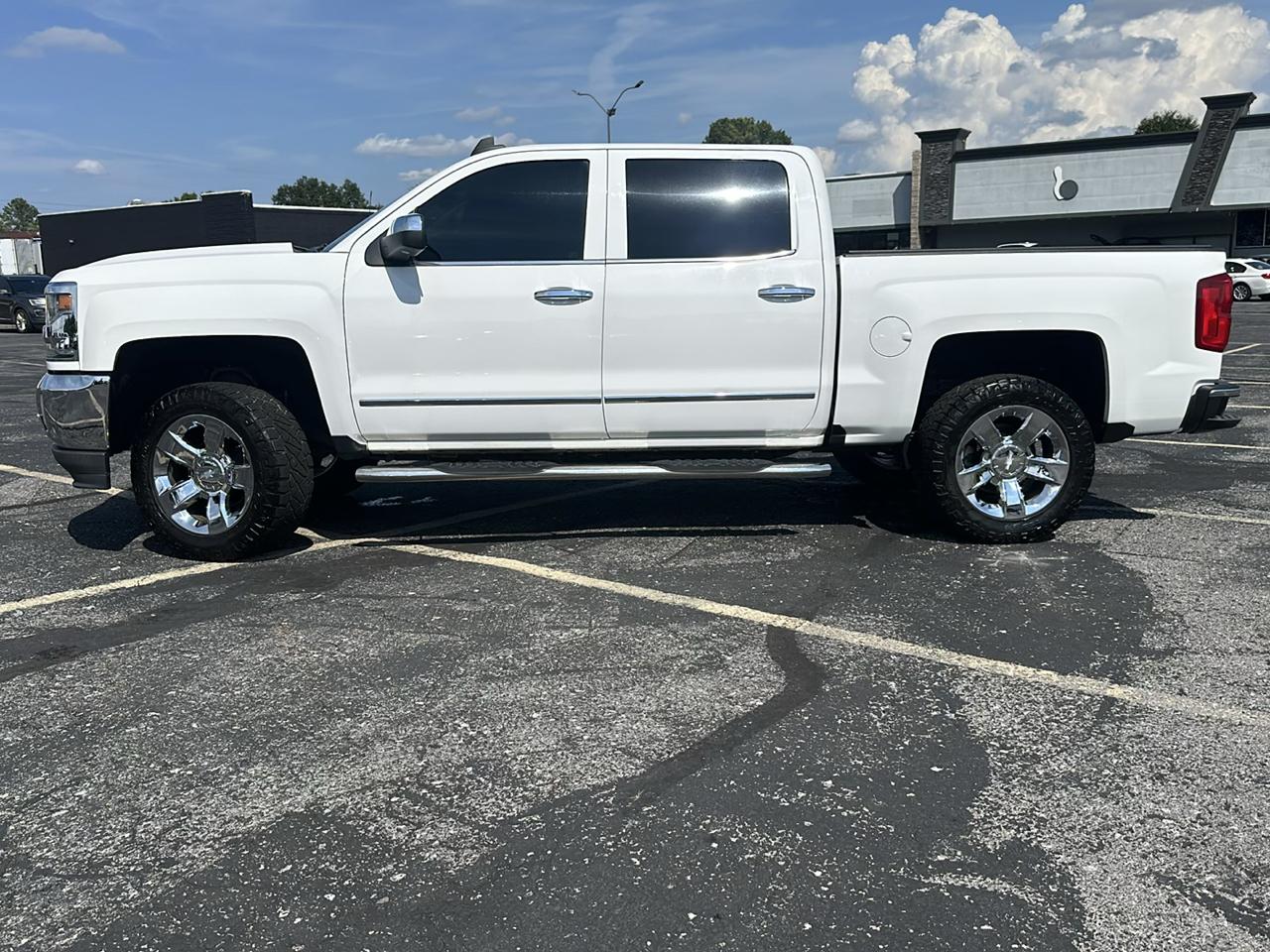 Chevrolet Silverado 1500 2WD Crew Cab 143.5" LTZ 2018