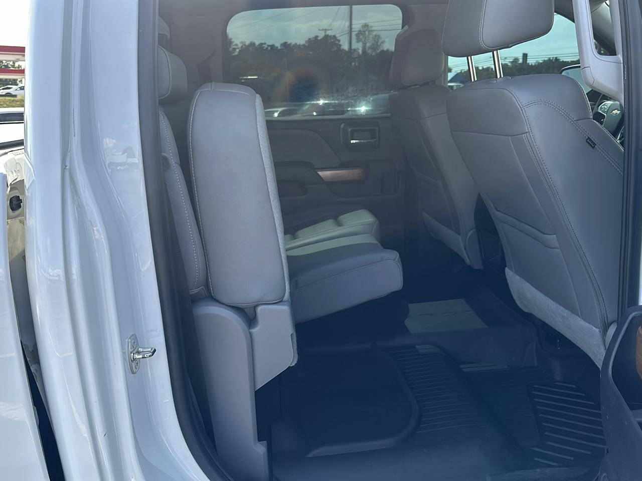 Chevrolet Silverado 1500 2WD Crew Cab 143.5" LTZ 2018