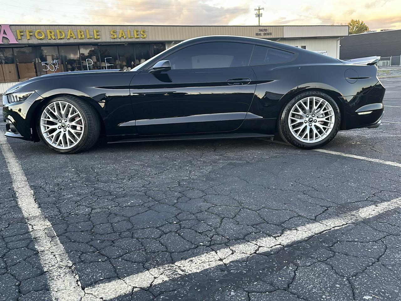 Ford Mustang GT Coupe 2015