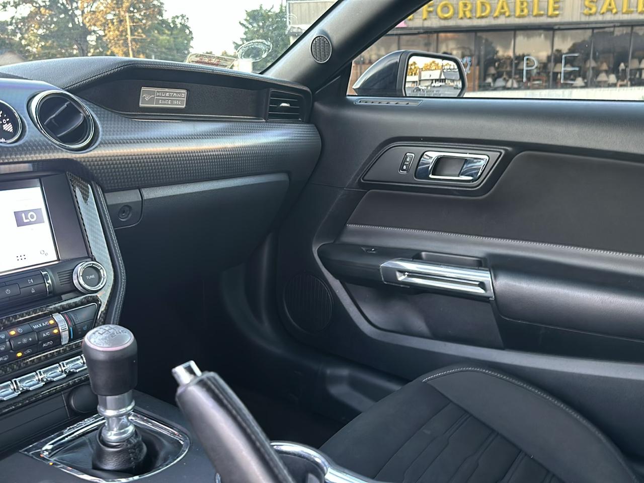 Ford Mustang GT Coupe 2015