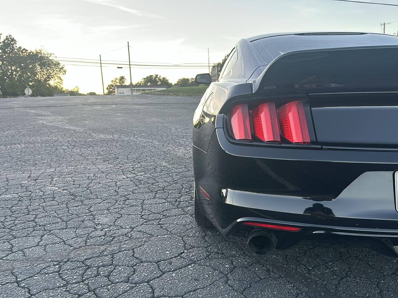 Ford Mustang EcoBoost Coupe 2015