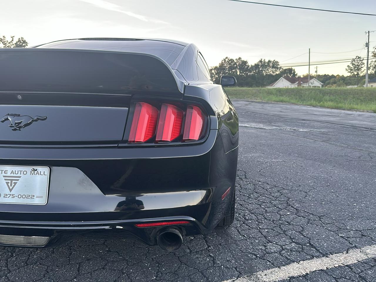 Ford Mustang EcoBoost Coupe 2015