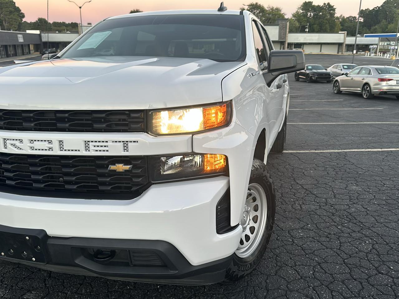 Chevrolet Silverado 1500 Work Truck Crew Cab Short Box 4WD 2021
