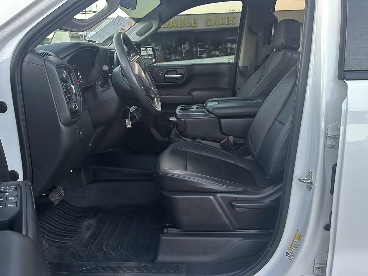 Chevrolet Silverado 1500 Work Truck Crew Cab Short Box 4WD 2021