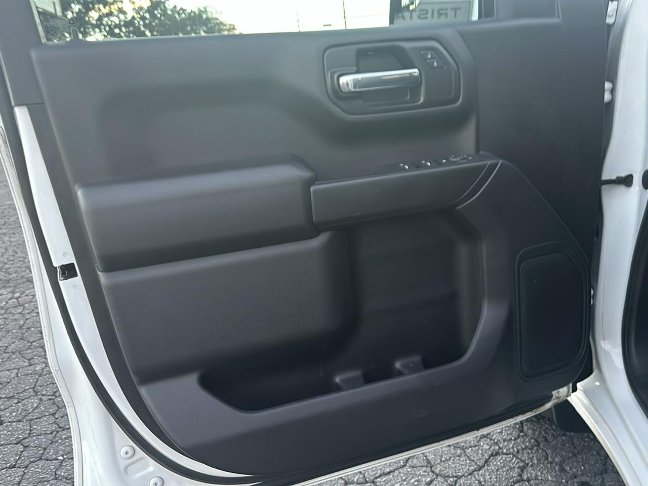 Chevrolet Silverado 1500 Work Truck Crew Cab Short Box 4WD 2021