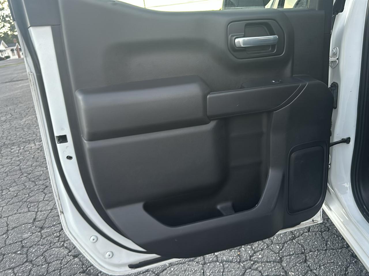 Chevrolet Silverado 1500 Work Truck Crew Cab Short Box 4WD 2021