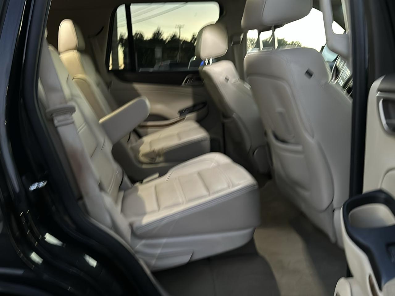 GMC Yukon Denali 4WD 2015