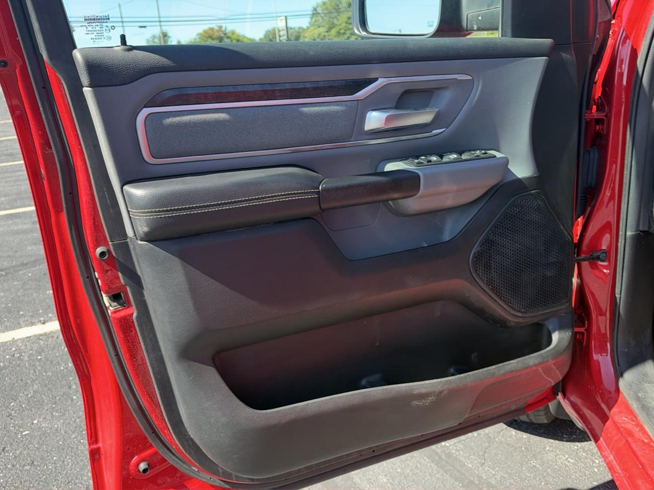 RAM 1500 Big Horn Crew Cab SWB 4WD 2019