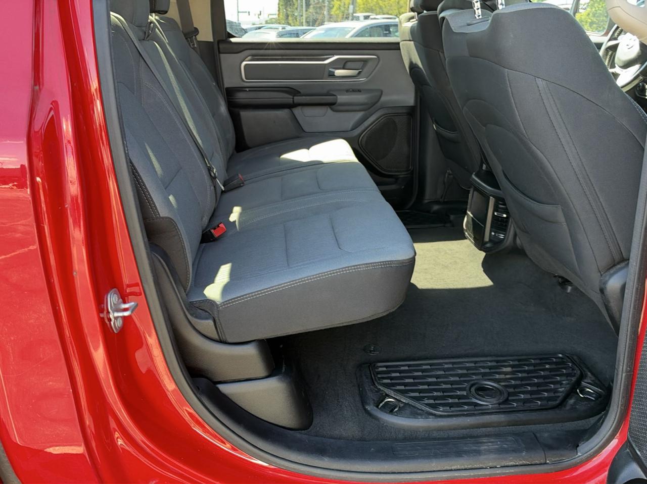 RAM 1500 Big Horn Crew Cab SWB 4WD 2019