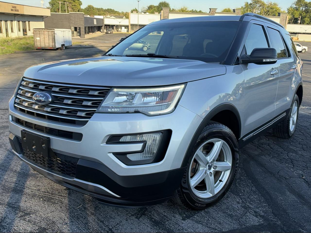 Ford Explorer XLT 4WD 2017
