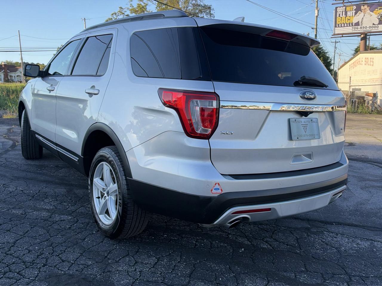 Ford Explorer XLT 4WD 2017