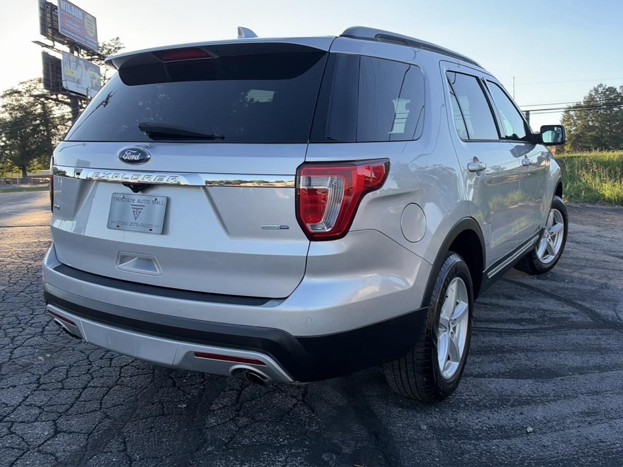 Ford Explorer XLT 4WD 2017