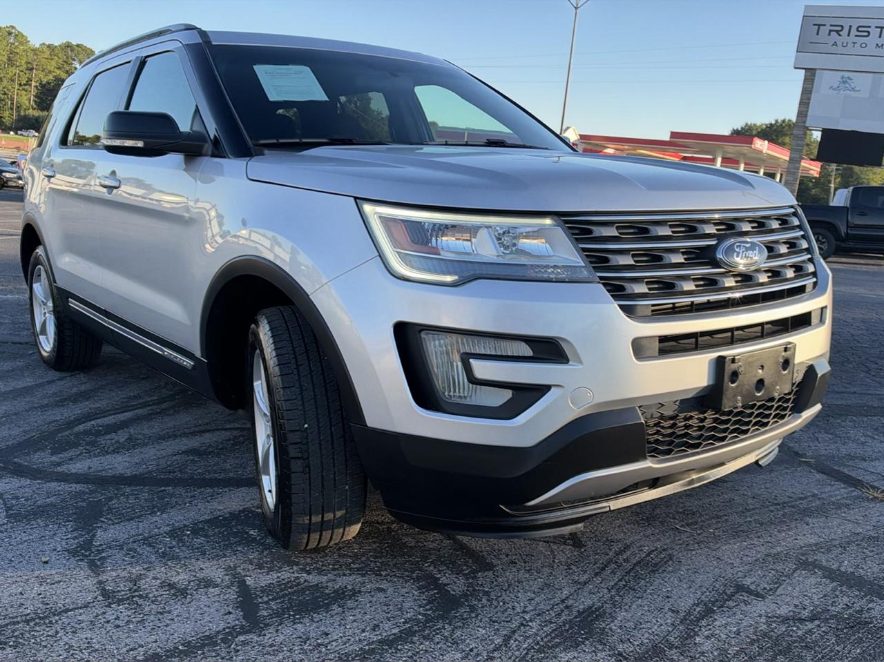 Ford Explorer XLT 4WD 2017
