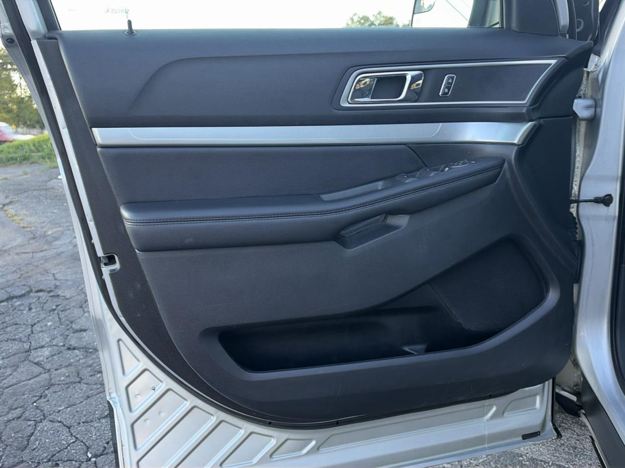 Ford Explorer XLT 4WD 2017
