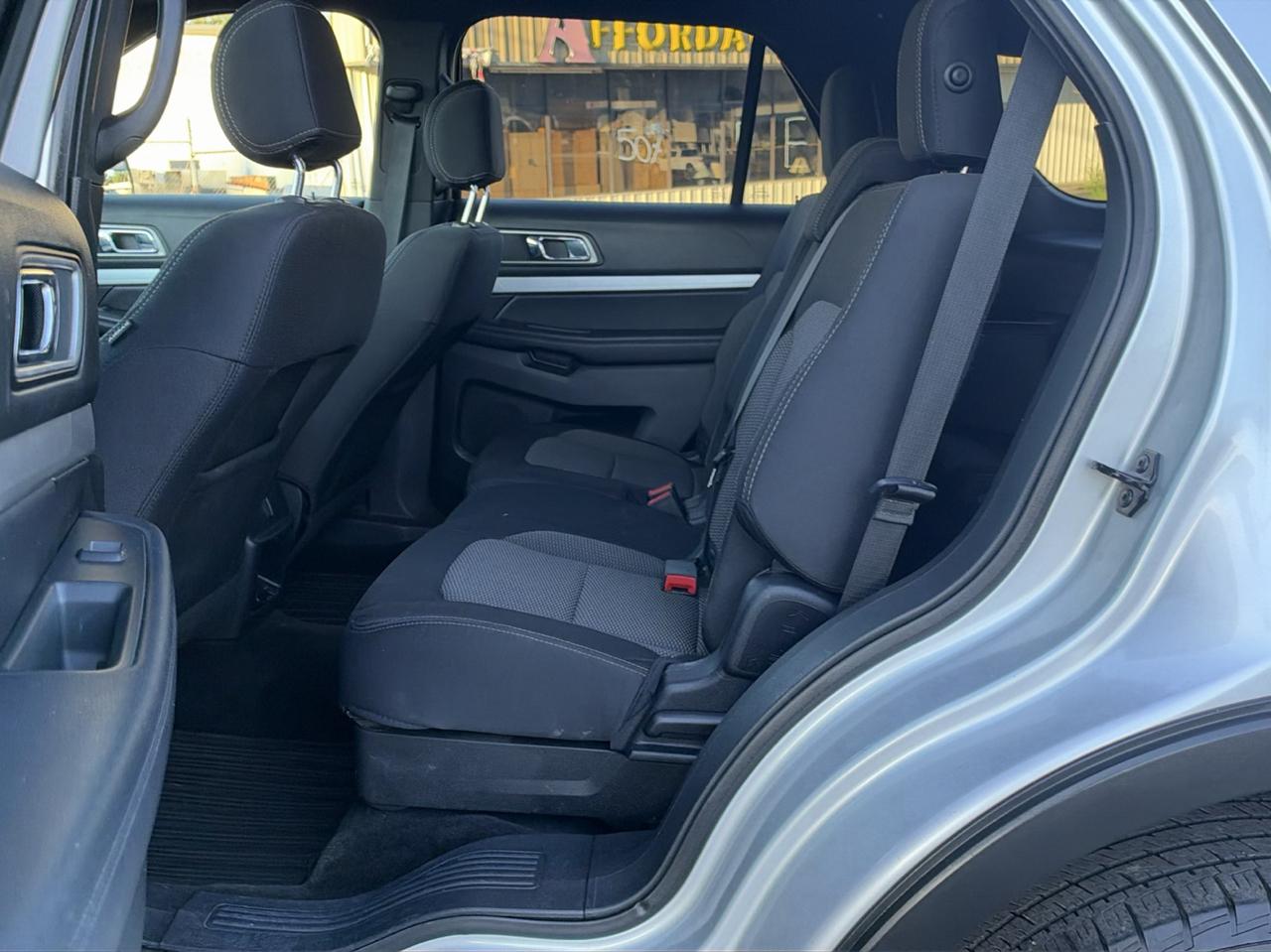 Ford Explorer XLT 4WD 2017