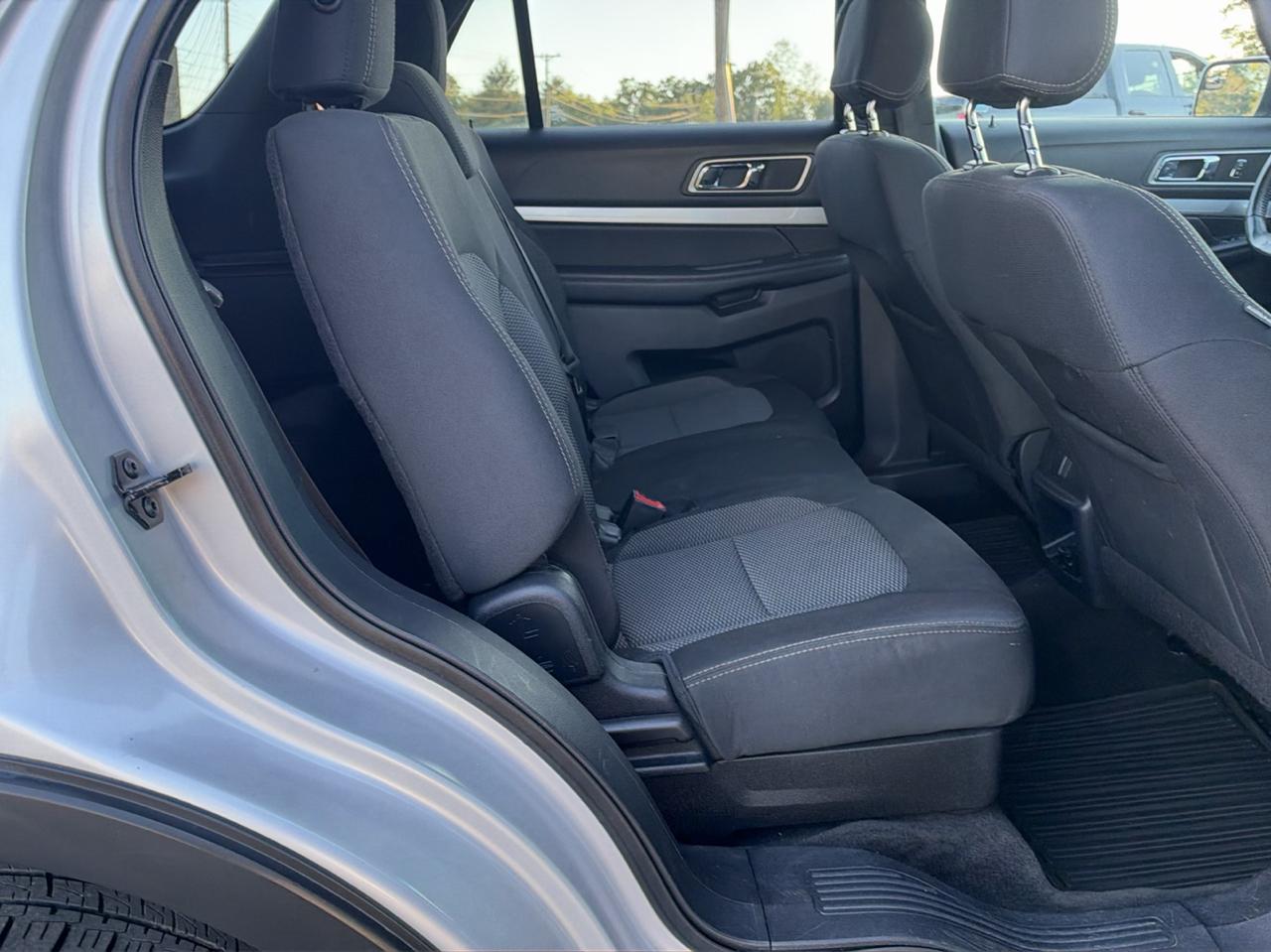 Ford Explorer XLT 4WD 2017