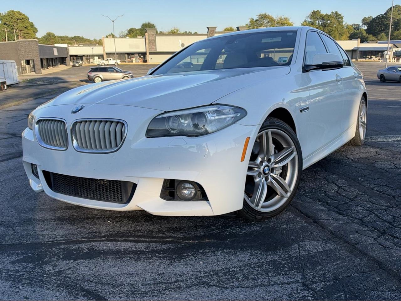 BMW 5-Series 550i 2014